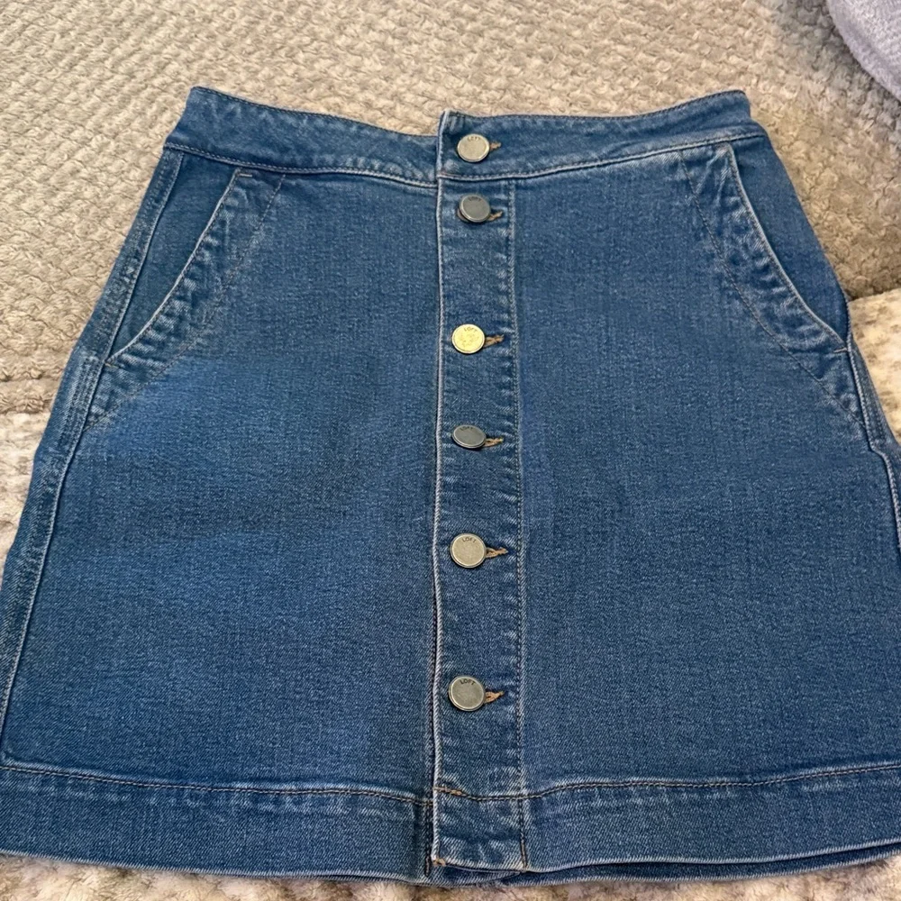 LOFT Blue Button-Front Mini Skirt - Picture 1 of 4
